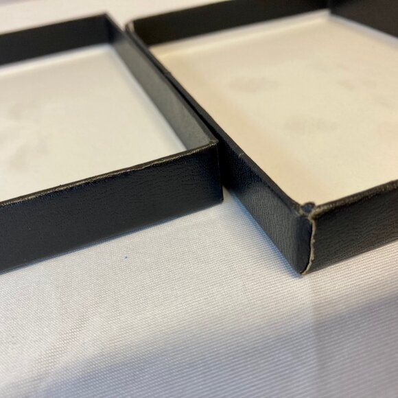 CHANEL ~ Classic Card Holder~Quilted Lambskin, Black w/Authentication Card - Picture 15 of 16